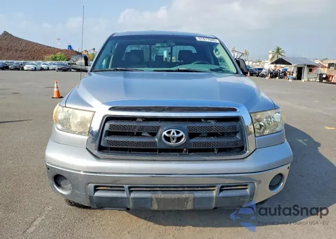 2010 Toyota Tundra Double Cab Sr5 z USA, uszkodzony, nr VIN 5TFRY5F14AX077217